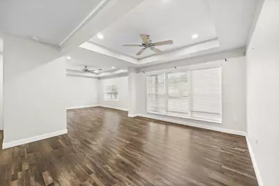 303 NE Hollywood Boulevard NE, Fort Walton Beach, FL 32548 - Photo 8