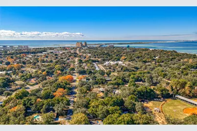 425 Stahlman Avenue, Destin, FL 32541 - Photo 64