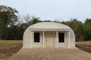 54 Davis St, Defuniak Springs, FL 32435 - Photo 1