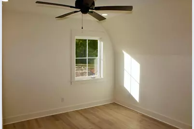 54 Davis Street, Defuniak Springs, FL 32435 - Photo 14