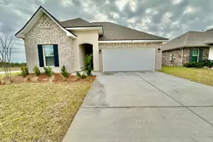 78 Bon Ami Dr, Freeport, FL 32439 - Photo 1