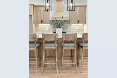 6524 Lansford Street, Navarre, FL 32566 - Photo 2