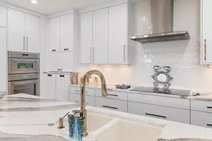 404 Kelly Plantation Dr, Destin, FL 32541 - Photo 16