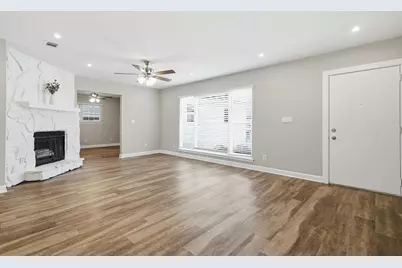 258 NW Briarwood Circle NW, Fort Walton Beach, FL 32548 - Photo 12