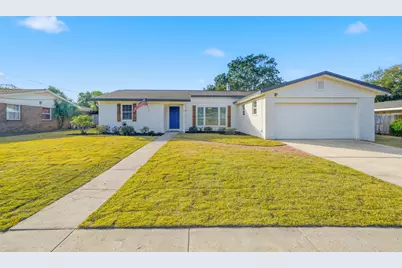 258 NW Briarwood Circle NW, Fort Walton Beach, FL 32548 - Photo 2