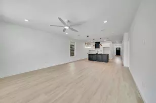 20914 S S Lakeview Dr S, Panama City Beach, FL 32413 - Photo 10
