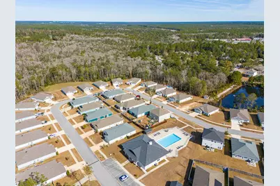 477 Marquis Way, Freeport, FL 32439 - Photo 2