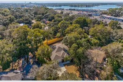 228 NE Greenbrier Circle NE, Fort Walton Beach, FL 32547 - Photo 56