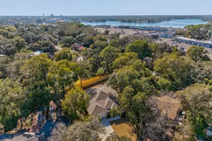 228 NE Greenbrier Circle NE, Fort Walton Beach, FL 32547 - Photo 56