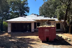 228 NE Greenbrier Circle NE, Fort Walton Beach, FL 32547 - Photo 1