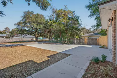 228 NE Greenbrier Circle NE, Fort Walton Beach, FL 32547 - Photo 6