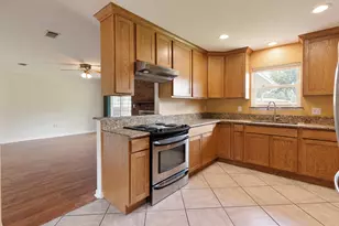 310 NW Jonquil Ave NW, Fort Walton Beach, FL 32548 - Photo 16