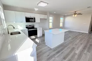 5356 Highview Dr, Crestview, FL 32539 - Photo 2