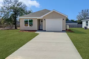 5356 Highview Dr, Crestview, FL 32539 - Photo 2