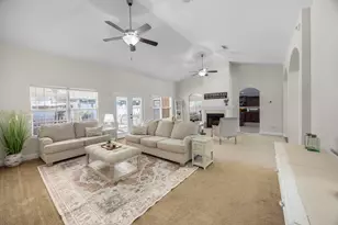 2392 Agerton St, Crestview, FL 32536 - Photo 12