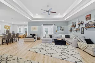 304 Perimeter Pl, Freeport, FL 32439 - Photo 6