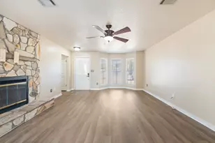 3022 Blue Pine Ln, Niceville, FL 32578 - Photo 12