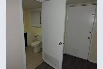 120 Sikes Drive, Crestview, FL 32539 - Photo 8