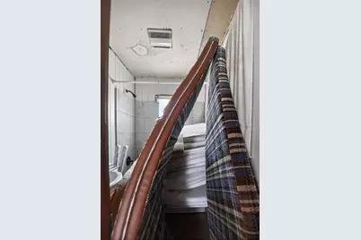 950 B Street, Crestview, FL 32536 - Photo 18