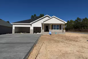 4812 Red Oak Dr, Milton, FL 32583 - Photo 1