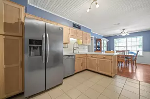 108 Long Pointe Dr, Mary Esther, FL 32569 - Photo 10