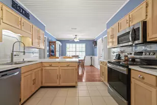 108 Long Pointe Dr, Mary Esther, FL 32569 - Photo 12