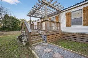 2841 Kings Lake Rd, Defuniak Springs, FL 32433 - Photo 8