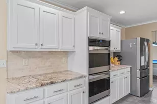 2314 Miami Ct, Navarre, FL 32566 - Photo 24