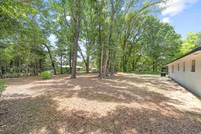 207 Oglesby Avenue, Crestview, FL 32536 - Photo 28