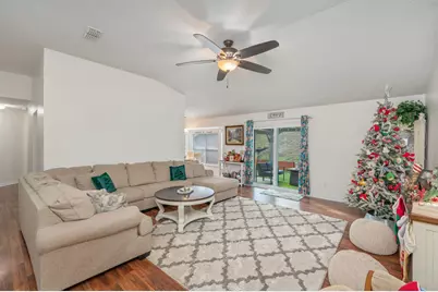 407 Bobby Drive, Crestview, FL 32536 - Photo 4