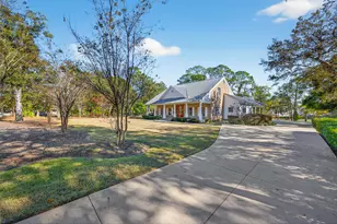 801 Weeden Island Dr, Niceville, FL 32578 - Photo 2