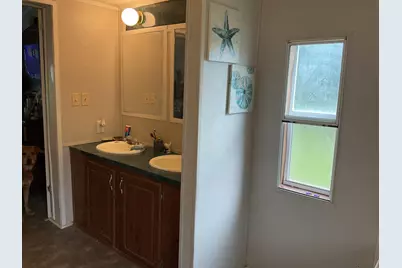 2493 4th Avenue, Alford, FL 32420 - Photo 8