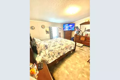 2493 4th Avenue, Alford, FL 32420 - Photo 14