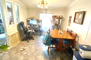 2493 4th Ave, Alford, FL 32420 - Photo 16