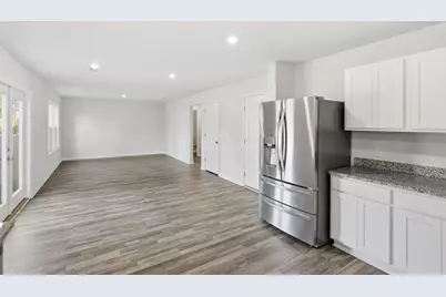 69 Windy Hill Drive, Defuniak Springs, FL 32433 - Photo 10