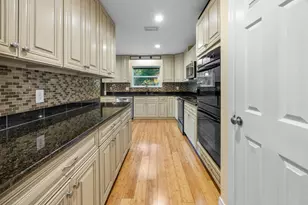 9 NW Sherwood Road NW, Fort Walton Beach, FL 32547 - Photo 16