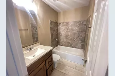 607 W Sunset Boulevard W #A, Fort Walton Beach, FL 32547 - Photo 10