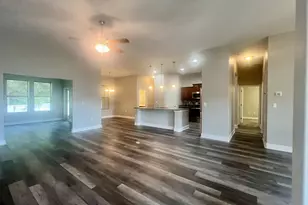 3020 Crown Creek Cir, Crestview, FL 32539 - Photo 6