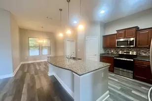 3020 Crown Creek Cir, Crestview, FL 32539 - Photo 10