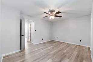 696 Tyner St, Fort Walton Beach, FL 32547 - Photo 18