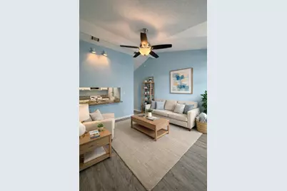 503 Chinas Cove #B, Fort Walton Beach, FL 32547 - Photo 2