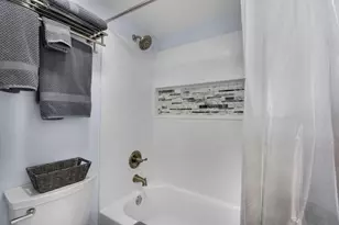 210 Pelham Rd, Fort Walton Beach, FL 32547 - Photo 20