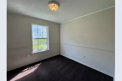 207 W Pinoak Court W, Crestview, FL 32539 - Photo 6