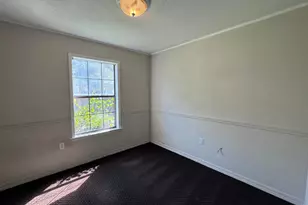 207 W Pinoak Ct W, Crestview, FL 32539 - Photo 6