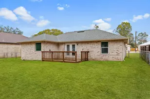 1598 26th St, Niceville, FL 32578 - Photo 32