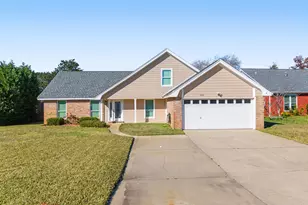 155 Long Pointe Dr, Mary Esther, FL 32569 - Photo 2