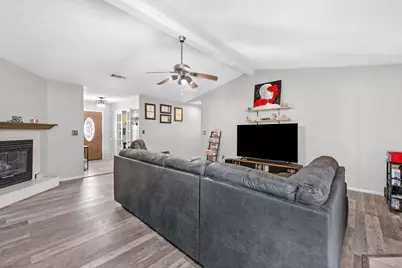 140 Mill Pond Cove, Crestview, FL 32539 - Photo 6