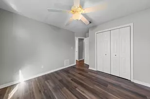 2528 Hilton Dr, Navarre, FL 32566 - Photo 32