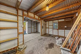 2528 Hilton Dr, Navarre, FL 32566 - Photo 46