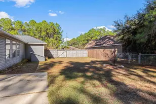 2528 Hilton Dr, Navarre, FL 32566 - Photo 38